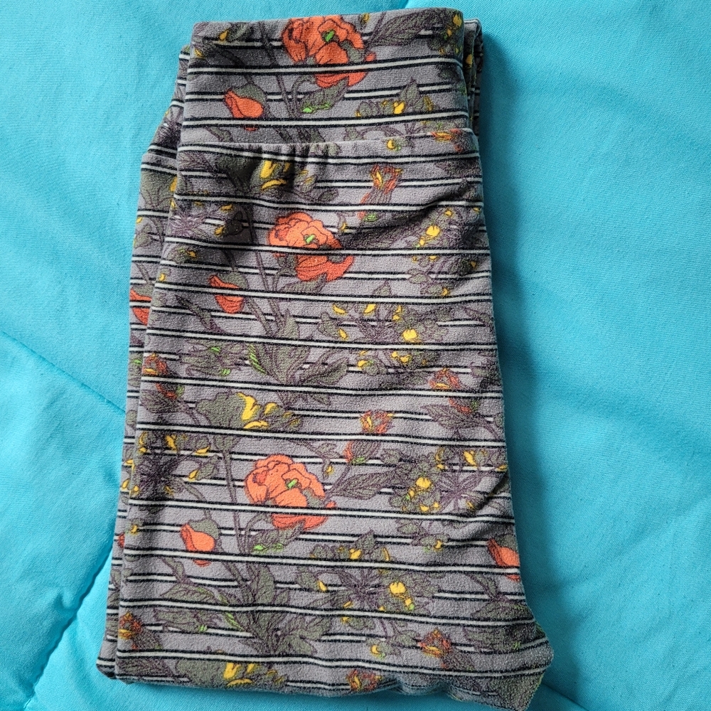 LuLaRoe Kids Leggings - Picture 7 of 9
